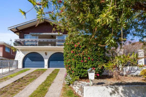 Casa de Vistas - Two Mile Bay Holiday Home
